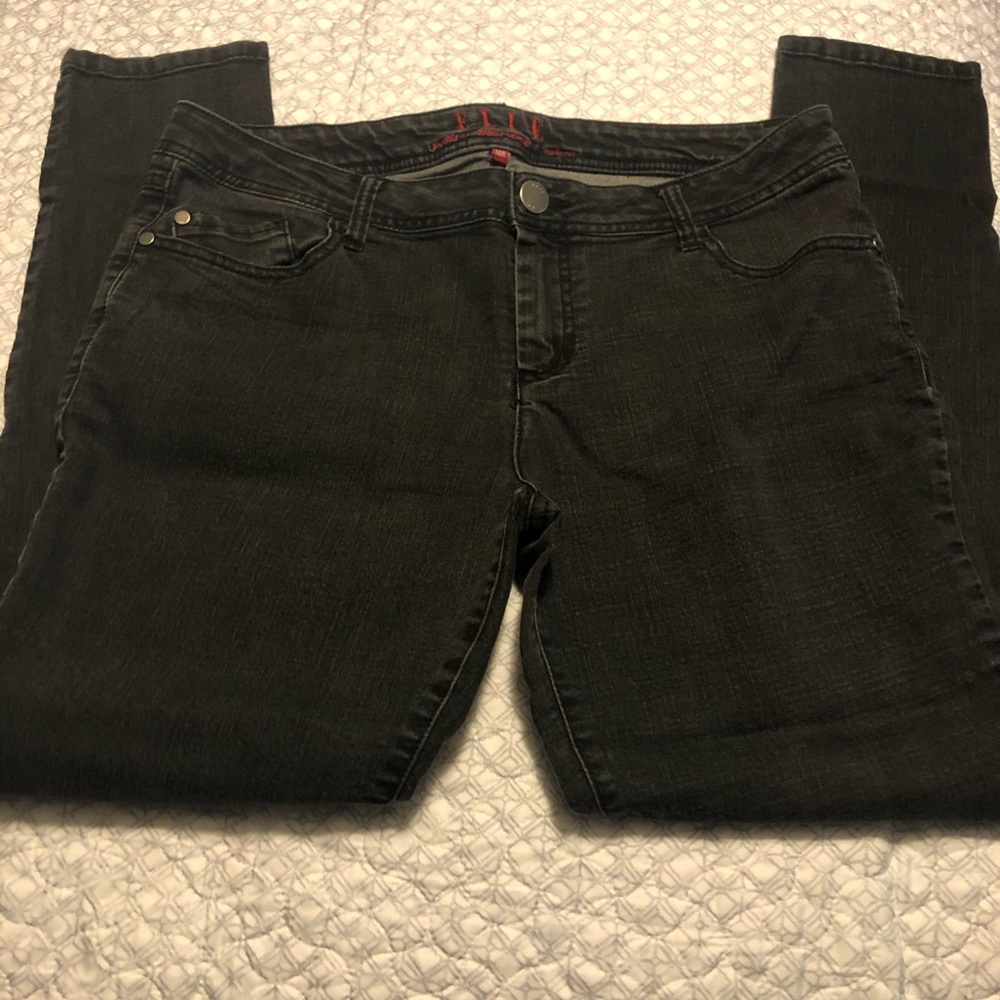 Elle black jeans